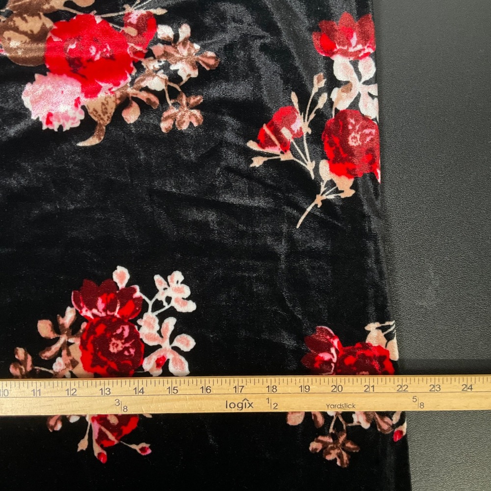 Apt. 9 Nightgown Women XXL Black Red Floral Velvet Chemise Racerback Sleeveless - Picture 6 of 9